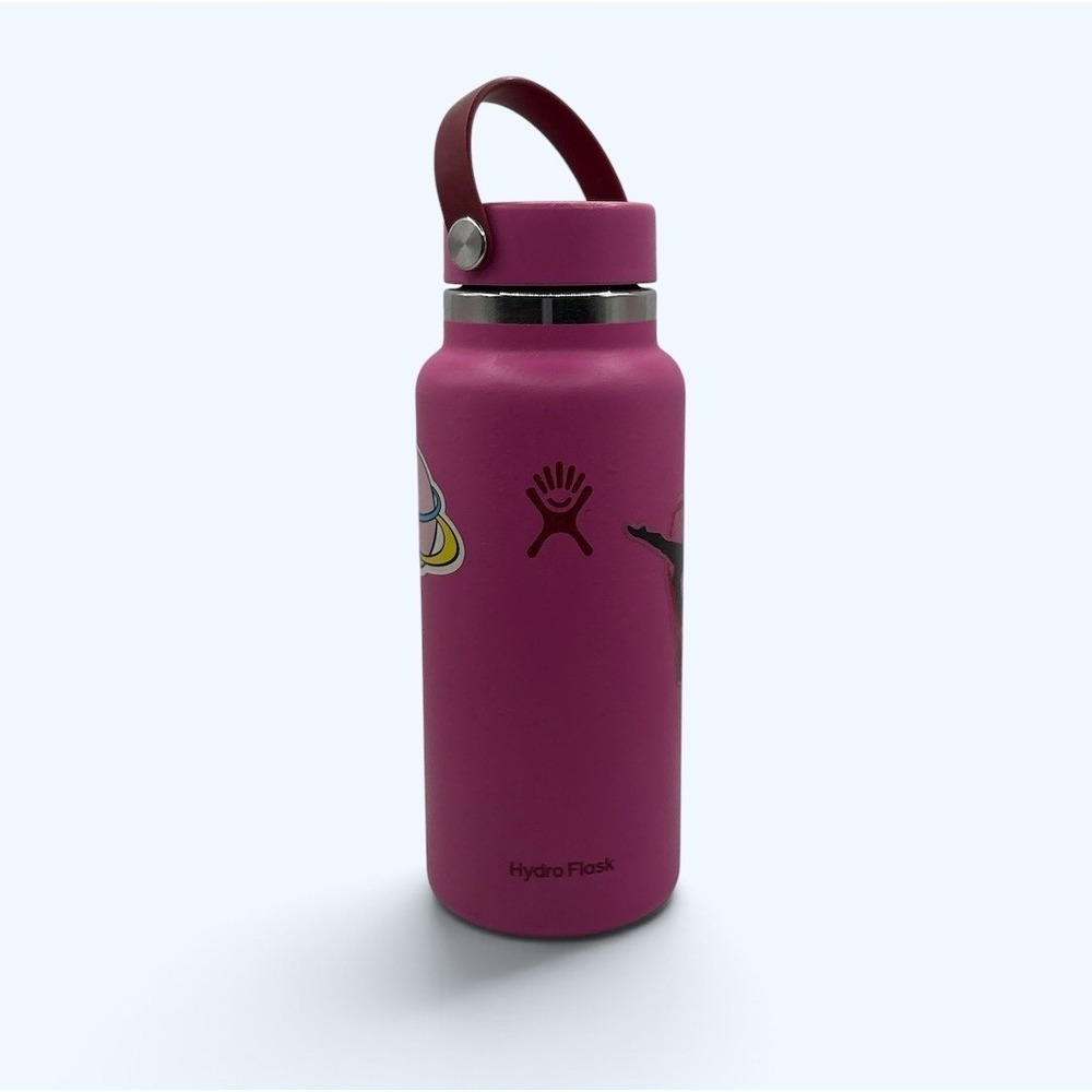 Hydro Flask 32oz Wide Mouth Twist Off Lid Water Bottle Holiday